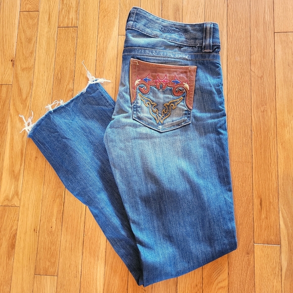 Guess Denim - Guess medium wash raw hem straight denim blue distressed boho Western jeans 30